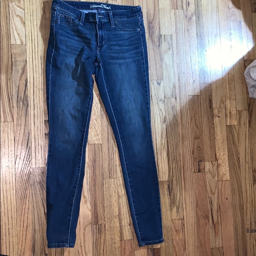 Universal thread dark wash skinny jeans